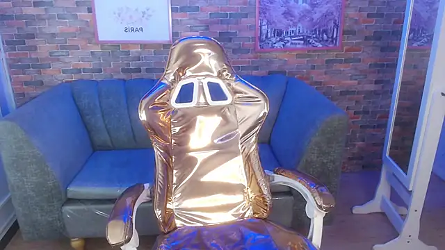 Snapshot of Laurita_b chatting on January 29, 11:04 pm Laurita b online show from January 29, 11:04 pm