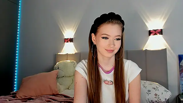 Snapshot of diana_nier chatting on January 11, 6:56 am diana nier online show from January 11, 6:56 am