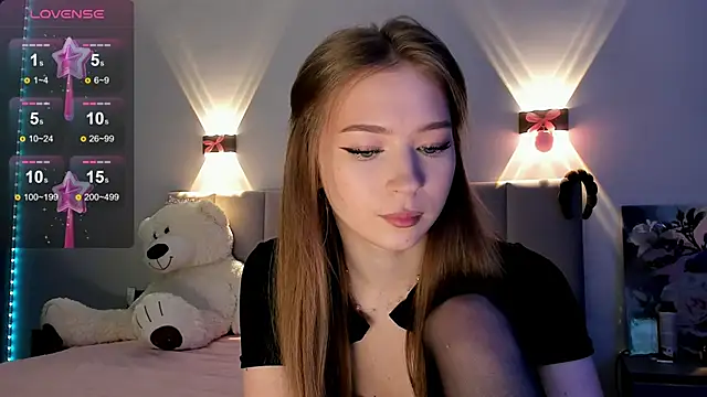 Snapshot of diana_nier chatting on September 18, 6:54 pm diana nier online show from September 18, 6:54 pm