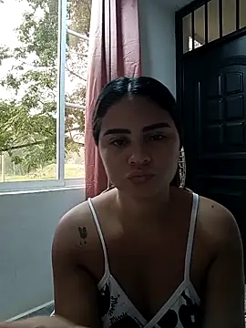 sexy-latin10 online show from March 23, 12:31 pm