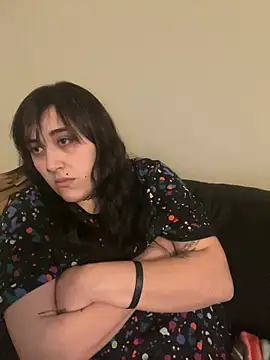 Snapshot of ThicBunz chatting on February 28, 7:25 pm ThicBunz online show from February 28, 7:25 pm