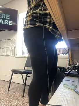 Snapshot of ThicBunz chatting on March 3, 7:49 pm ThicBunz online show from March 3, 7:49 pm