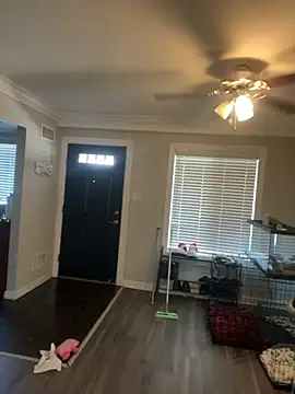 Snapshot of ThicBunz chatting on March 21, 7:24 pm ThicBunz online show from March 21, 7:24 pm