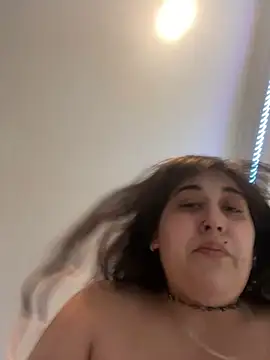 Snapshot of ThicBunz chatting on March 22, 1:19 pm ThicBunz online show from March 22, 1:19 pm