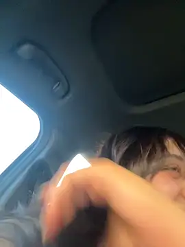 Snapshot of ThicBunz chatting on March 22, 8:15 pm ThicBunz online show from March 22, 8:15 pm