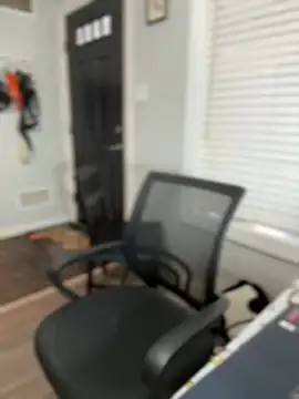 Snapshot of ThicBunz chatting on October 23, 2:49 pm ThicBunz online show from October 23, 2:49 pm