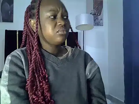 Snapshot of Sexiebony12 chatting on July 8, 4:28 am Sexiebony12 online show from July 8, 4:28 am