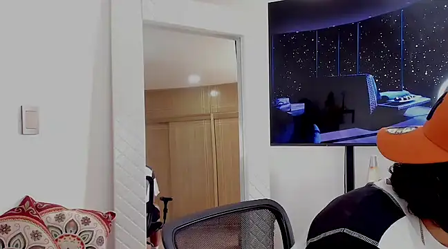 david  johnson372 online show from February 20, 3:19 pm