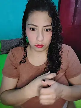 aixa 15 online show from June 26, 2:21 pm