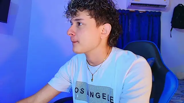 Nathan Bluee online show from March 29, 6:08 pm