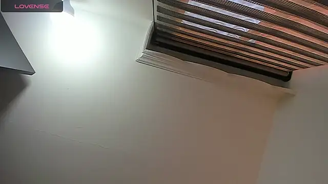 Samanthamillher10 online show from April 22, 12:39 pm