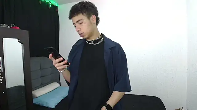 sexybat twink online show from January 20, 12:57 am