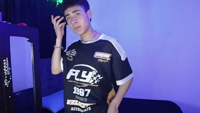 sexybat twink online show from January 21, 2:54 am