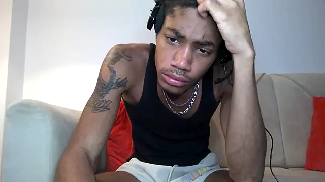 Skinnyblackman online show from November 12, 12:55 am