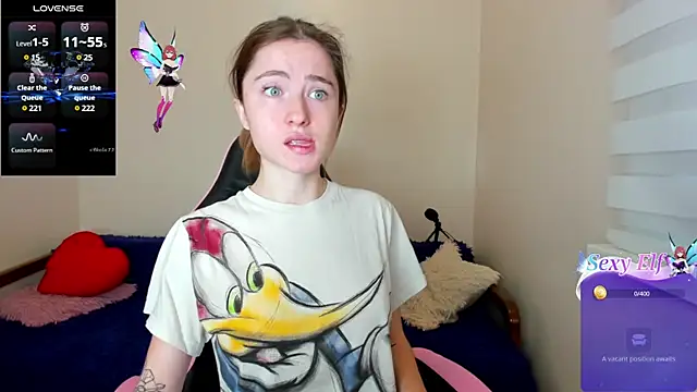 Snapshot of Luxuryalma chatting on December 6, 7:32 am Luxuryalma online show from December 6, 7:32 am