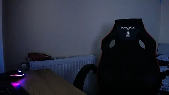 amydamarw online show from March 13, 5:52 pm