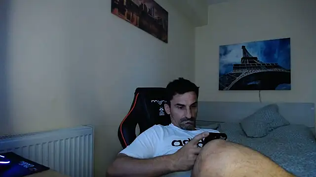 amydamarw online show from June 9, 5:57 pm