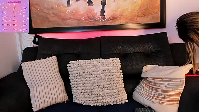 shannel  queen online show from September 24, 7:17 pm