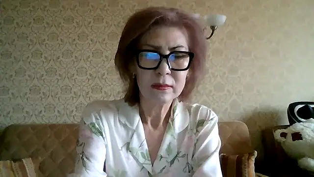 Elegant00Lady online show from April 19, 4:12 am