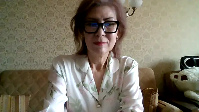 Elegant00Lady online show from April 22, 4:37 am