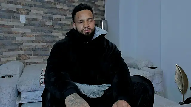 Snapshot of zaiin_diesel chatting on March 16, 10:11 am zaiin diesel online show from March 16, 10:11 am