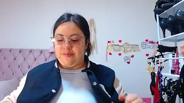 lanaqueen699 online show from October 28, 1:03 pm