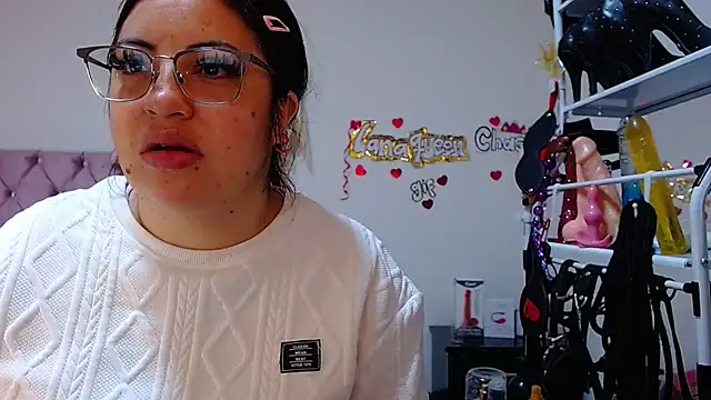 Snapshot of lanaqueen699 chatting on November 14, 12:15 pm lanaqueen699 online show from November 14, 12:15 pm