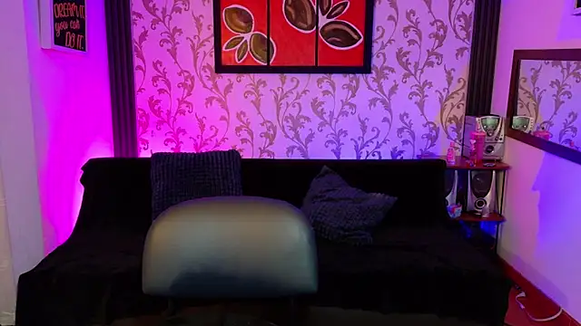 Hi Marceline online show from April 17, 3:48 pm