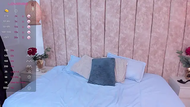 Snapshot of Katrina_baurii chatting on February 26, 4:24 pm Katrina baurii online show from February 26, 4:24 pm