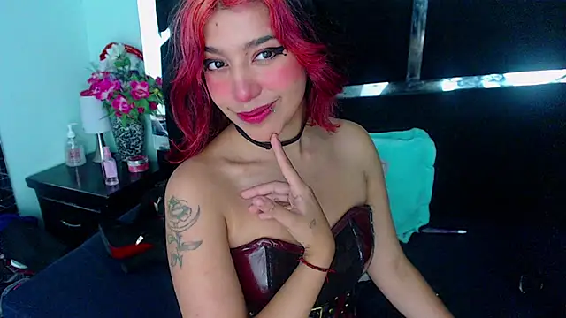 UnderBaby  online show from December 19, 12:02 am