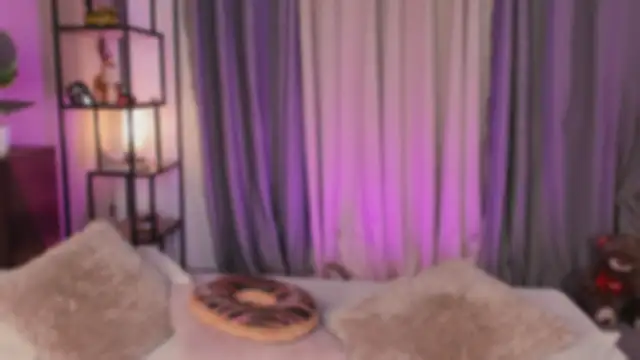 lynda west online show from February 20, 6:26 am