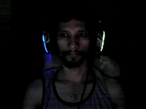 LucasMarcelo85 online show from January 15, 10:27 am