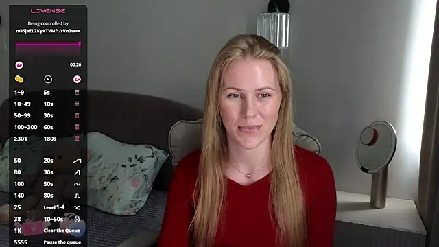 Snapshot of IsabelAllen chatting on June 16, 11:24 am IsabelAllen online show from June 16, 11:24 am