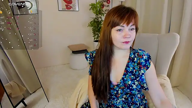 Snapshot of VanessaSmuth chatting on November 21, 1:59 am VanessaSmuth online show from November 21, 1:59 am