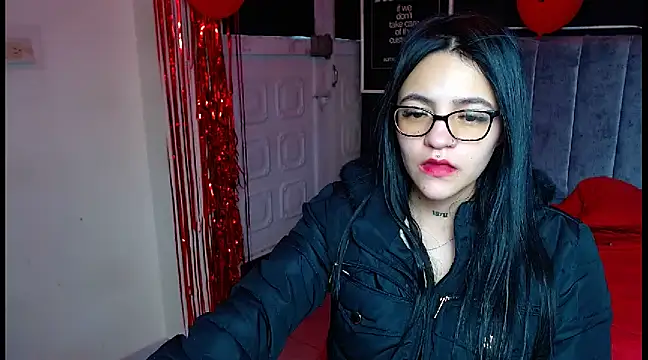 Violettasquirt online show from February 25, 9:24 pm