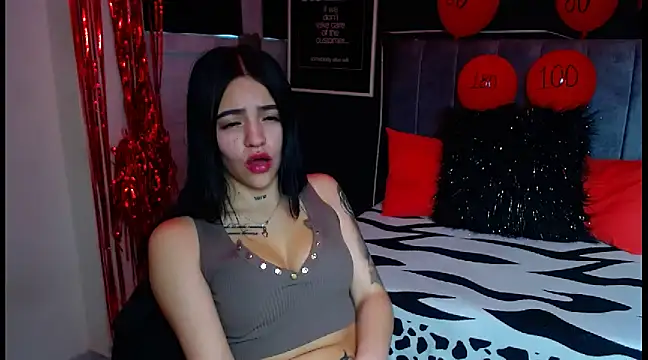 Violettasquirt online show from March 3, 6:55 pm