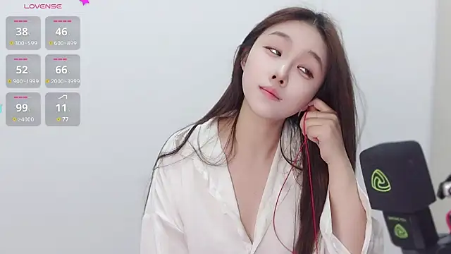 Hazel-11 online show from January 6, 11:51 am