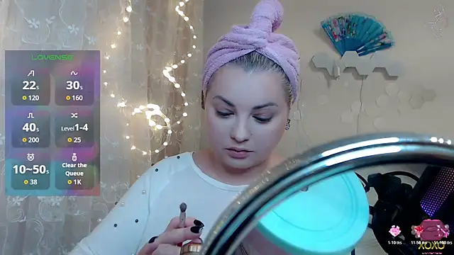 JewellKiss7 online show from November 14, 10:29 pm