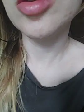 Linda 999 online show from March 12, 9:12 am