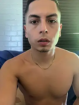 Snapshot of SAMUEL_OBRIAN chatting on January 28, 5:46 pm SAMUEL OBRIAN online show from January 28, 5:46 pm