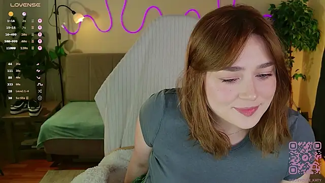 cosycute  online show from April 20, 6:31 pm