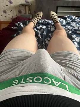 red red00 online show from January 12, 8:08 am