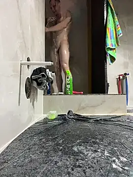 red red00 online show from February 10, 3:38 pm