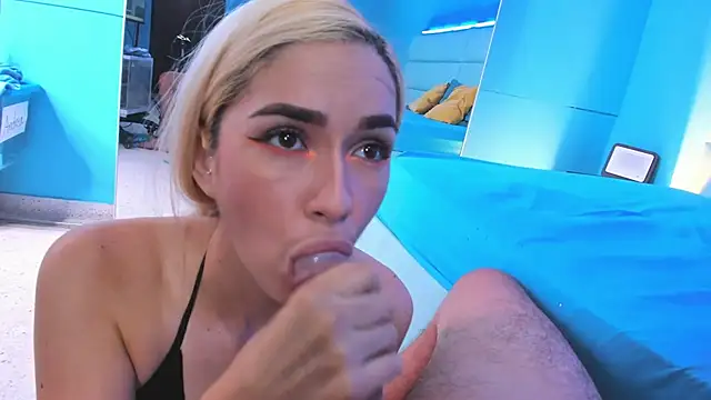 cute nahiabe online show from January 29, 10:43 pm