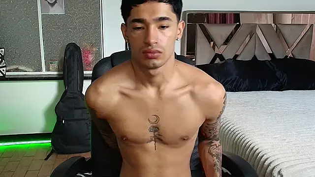 Damon  333 online show from September 22, 6:54 pm