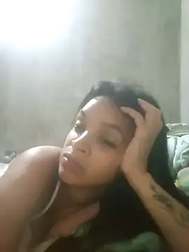 Snapshot of kalolay chatting on October 25, 9:53 pm kalolay online show from October 25, 9:53 pm