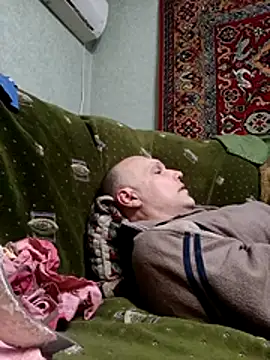 Pineapple04 online show from April 22, 8:21 pm