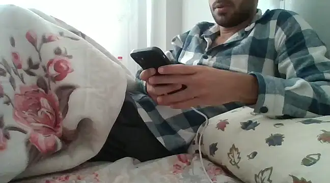 Snapshot of Crazyturko07 chatting on January 24, 10:32 am Crazyturko07 online show from January 24, 10:32 am