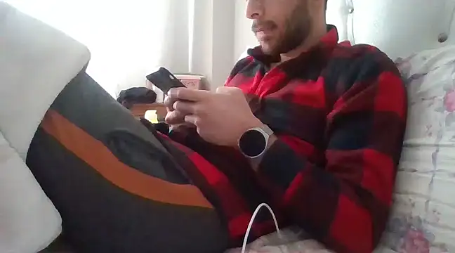 Snapshot of Crazyturko07 chatting on February 18, 12:06 pm Crazyturko07 online show from February 18, 12:06 pm