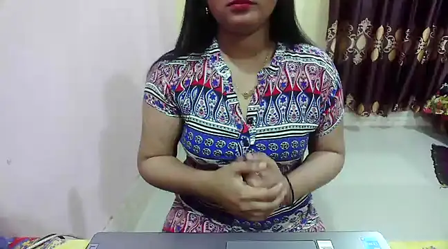 Snapshot of LovelyRose69 chatting on December 29, 5:44 pm LovelyRose69 online show from December 29, 5:44 pm